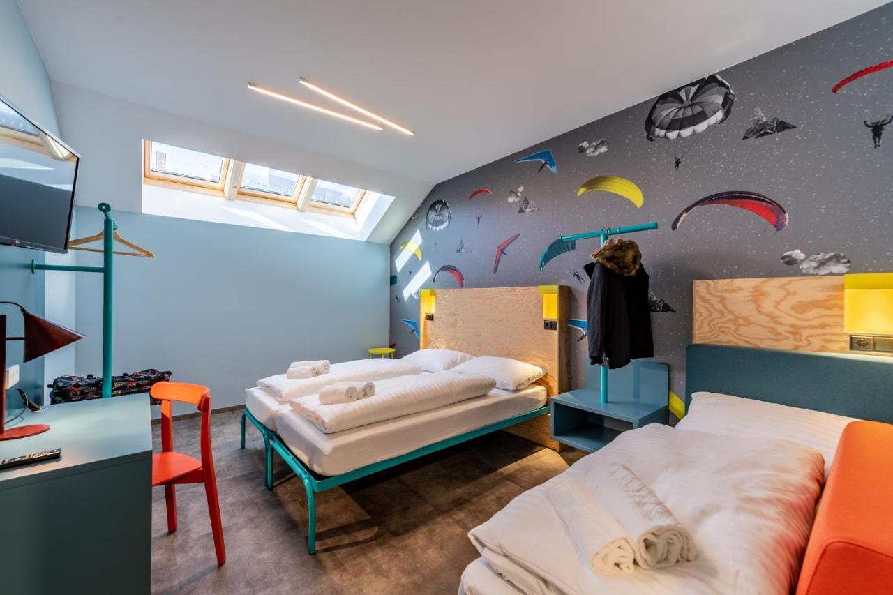 Meininger Hotel Innsbruck Zentrum Esterno foto
