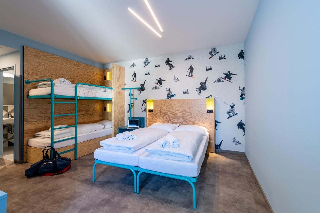 Meininger Hotel Innsbruck Zentrum Esterno foto